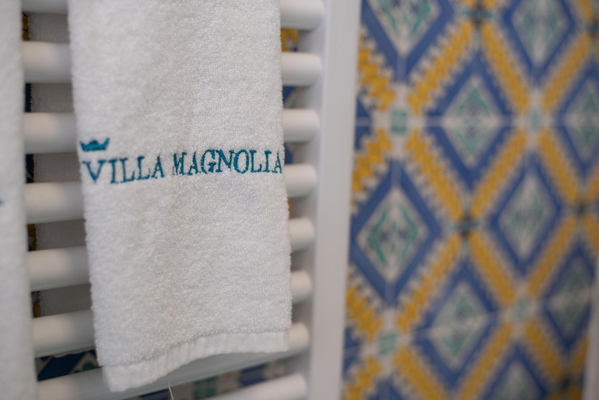 Relais Villa Magnolia Κονβερσάνο Εξωτερικό φωτογραφία