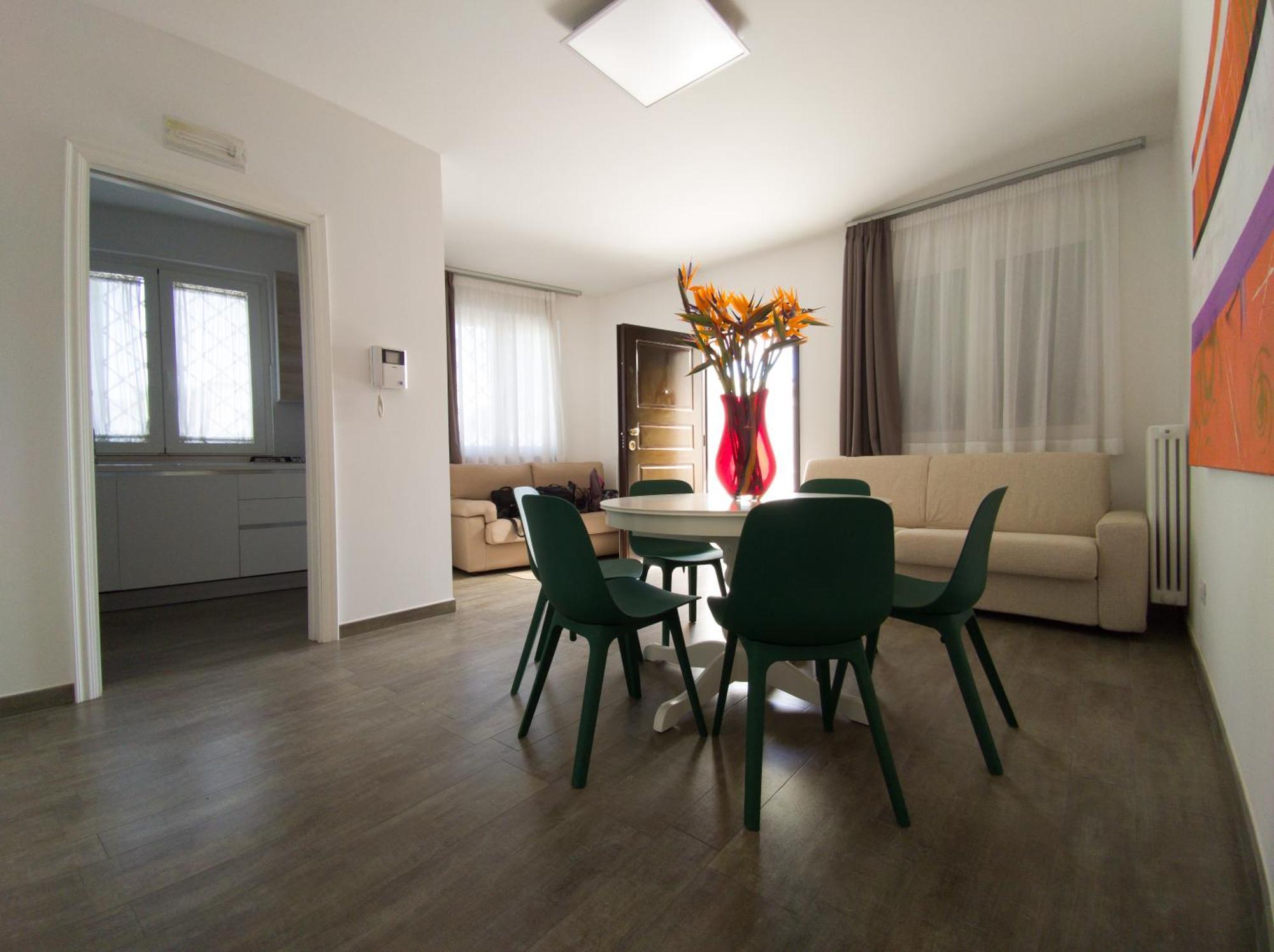 Relais Villa Magnolia Κονβερσάνο Δωμάτιο φωτογραφία